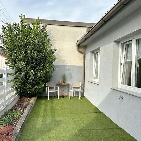 Modernes Haus Naehe Parndorf Bruck an der Leitha Exterior foto